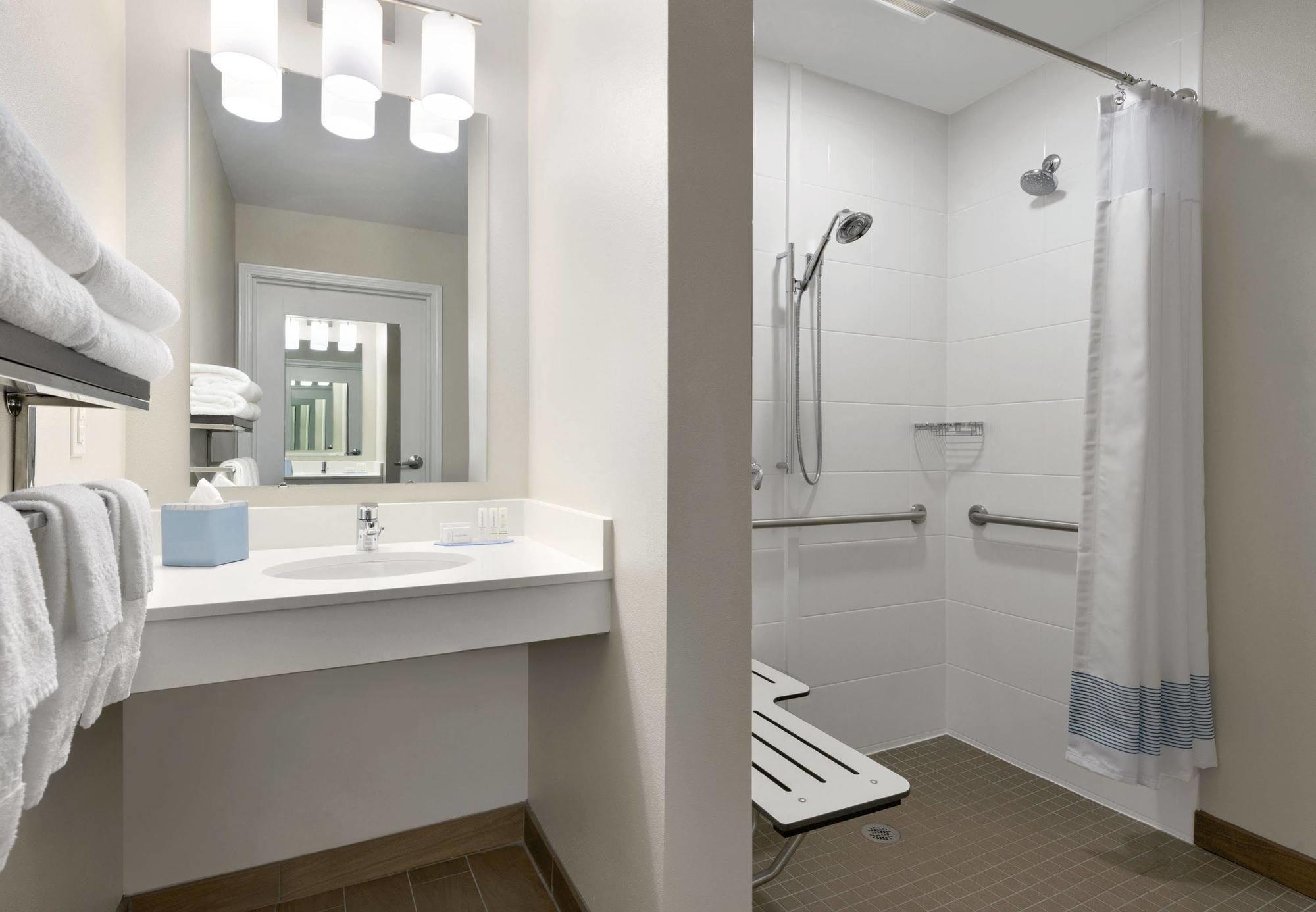 Towneplace Suites By Marriott Pittsburgh Airport/Robinson Township Екстер'єр фото