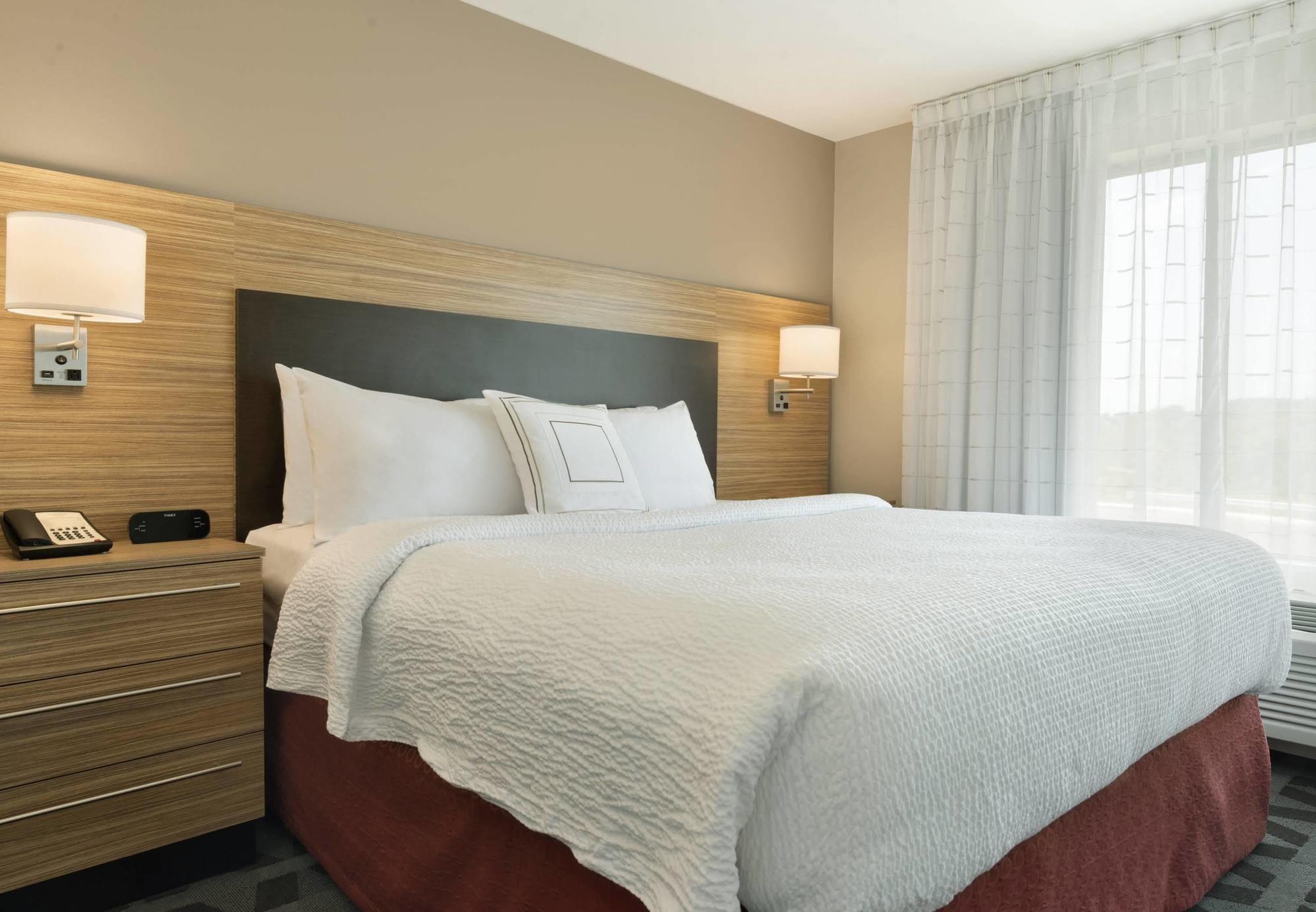 Towneplace Suites By Marriott Pittsburgh Airport/Robinson Township Екстер'єр фото