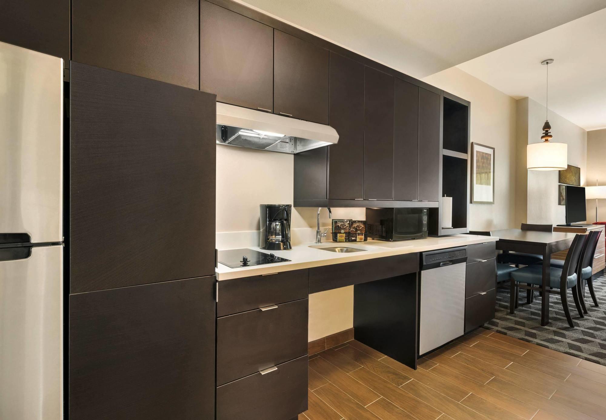 Towneplace Suites By Marriott Pittsburgh Airport/Robinson Township Екстер'єр фото